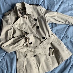 Burberry Gbburlimcas trench coat